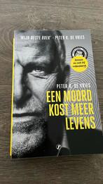 Peter R. de Vries - Een moord kost meer levens, Boeken, Ophalen of Verzenden, Zo goed als nieuw, Peter R. de Vries