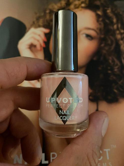 NailPerfect UPVOTED 6 stuks nagellak 15ml #141 Shy, Sieraden, Tassen en Uiterlijk, Uiterlijk | Cosmetica en Make-up, Nieuw, Toebehoren