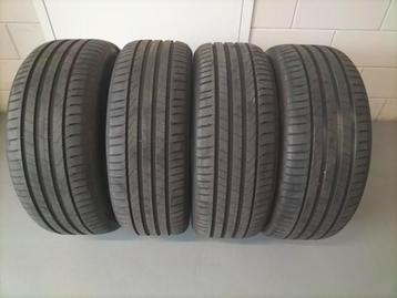Te koop 4 zomerbanden Pirelli Scorpion 235/55/19 /255/50/19  beschikbaar voor biedingen