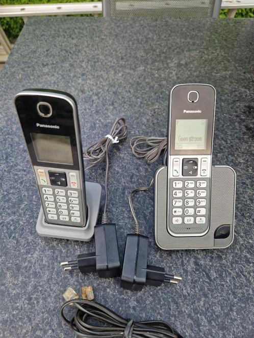 Panasonic Duo Huistelefoon type KX-TGD310NL, Telecommunicatie, Vaste telefoons | Handsets en Draadloos, Zo goed als nieuw, 2 handsets