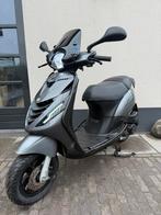 ⭐️Piaggio zip 4t iget 2022 Brom eerste eigenaar⭐️, Fietsen en Brommers, Ophalen, Zo goed als nieuw, Benzine, Zip