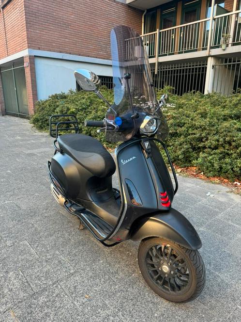 Vespa Sprint E5 2022 7400km, Fietsen en Brommers, Scooters | Vespa, Gebruikt, Ophalen