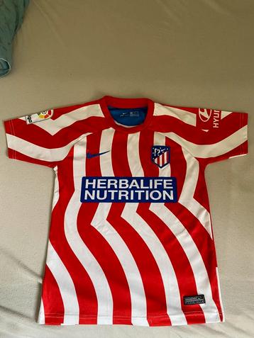 Voetbalshirt aangeboden beschikbaar voor biedingen