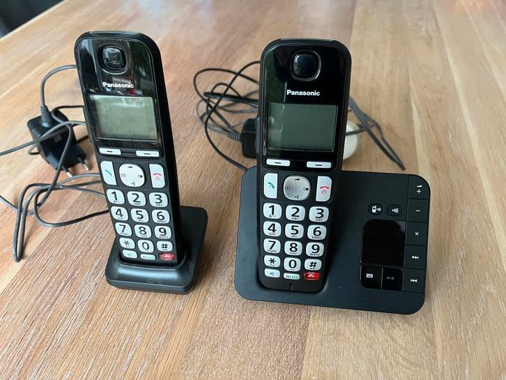 Panasonic KX-TGE262NLB draadloze DECT telefoonset, Telecommunicatie, Vaste telefoons | Handsets en Draadloos, Zo goed als nieuw