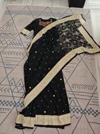 Zwarte Saree met Gouden Borduursel, Kleding | Dames, Jurken, Maat 38/40 (M), Zwart, Ophalen of Verzenden, Zo goed als nieuw