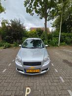 Chevrolet Aveo 1.2 16V 3D 2010 Grijs, Auto's, Chevrolet, Voorwielaandrijving, Aveo, 4 cilinders, 400 kg