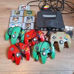 Nintendo 64 met 7 games, 5 controllers en expansion pack, Spelcomputers en Games, Ophalen, Gebruikt, Met 3 controllers of meer