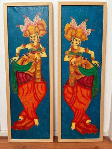 Balinese danseressen  beschikbaar voor biedingen
