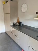 Keukendeur/ keukenkastfronten Hoogglans wit. Merk Häcker, Huis en Inrichting, Keuken | Complete keukens, Ophalen, Zo goed als nieuw