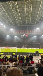GEZOCHT!!! Ajax feyenoord 2 kaartjes (naast elkaar!!!), Tickets en Kaartjes, Losse kaart, Twee personen, December