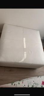 Nieuwe witte leren hocker/ poef 1/1 meter, Ophalen, Zo goed als nieuw
