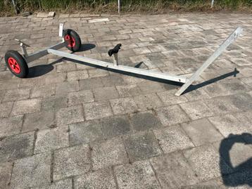 Handdtrailer voor rib, rubberboot of klein bootje beschikbaar voor biedingen