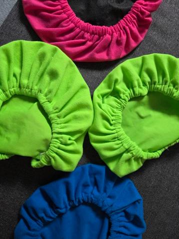 5 pietenmutsjes . beschikbaar voor biedingen