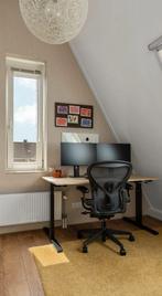 Eromesmarko in Hoogte Verstelbaar Bureau, Ophalen of Verzenden, In hoogte verstelbaar, Zo goed als nieuw, Stabureau