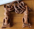Afrikaanse houten huwelijksketting in prima staat, Antiek en Kunst, Kunst | Beelden en Houtsnijwerken, Ophalen of Verzenden