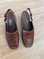 Bally bruine leren sandalen, maat 38, Kleding | Dames, Ophalen of Verzenden, Gedragen, Bruin, Sandalen of Muiltjes