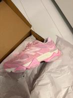New balance 9060 pink asos exclusive 38 38.5, Kleding | Dames, Ophalen of Verzenden, Zo goed als nieuw, Roze, Sneakers of Gympen