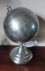 Wereldbol vintage, Huis en Inrichting, Woonaccessoires | Wereldbollen, Ophalen of Verzenden, Gebruikt