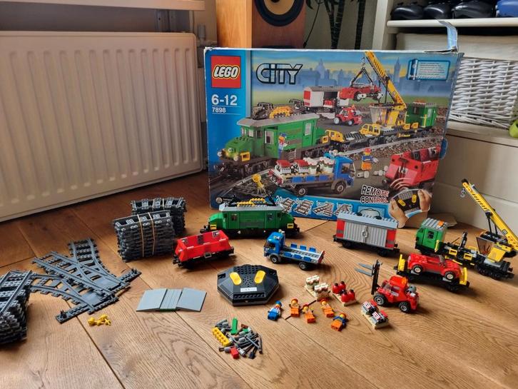 Lego Cargotrein 7898 in goede staat Compleet met boekje, Kinderen en Baby's, Speelgoed | Duplo en Lego, Gebruikt, Lego, Complete set