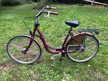 28 inch Batavus damesfiets, mamafiets, moederfiets beschikbaar voor biedingen