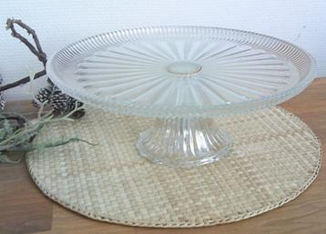 Mooie grote Art deco glazen taartschaal op voet beschikbaar voor biedingen