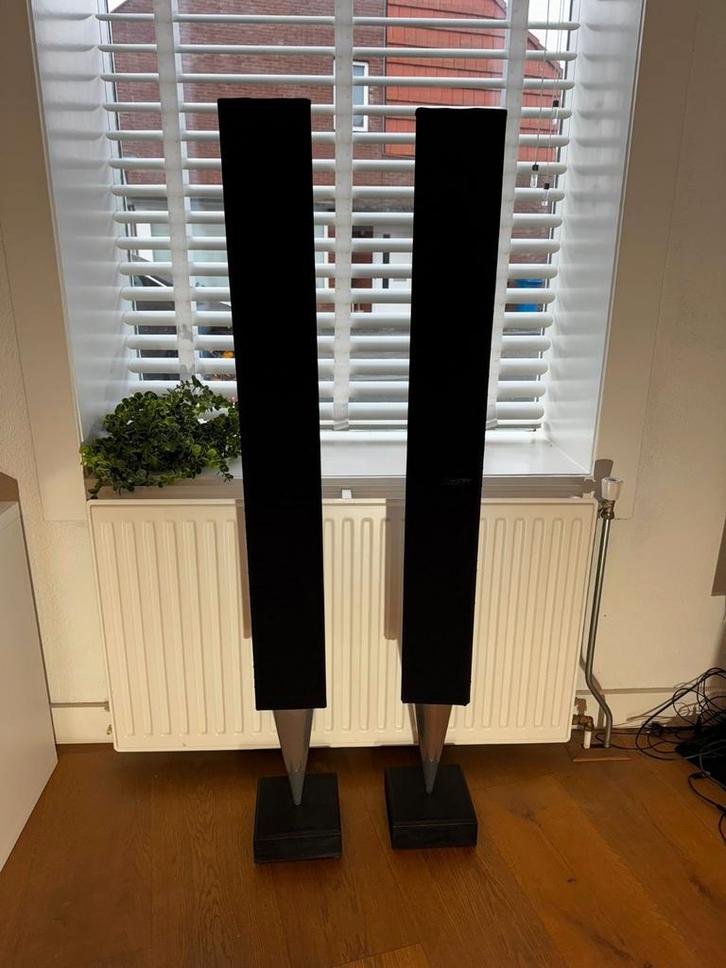 Bang & Olufsen BeoLab 8000 Speakers, Audio, Tv en Foto, Luidsprekers, Gebruikt, Front, Rear of Stereo speakers, 120 watt of meer