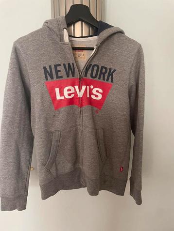 Vest Levi’s 164  beschikbaar voor biedingen