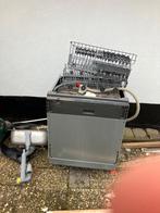 vaatwasmachine, 2 buitenramen, afdakje, kleurglas, Ophalen, Gebruikt, Inbouw, Minder dan 85 cm
