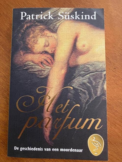 Het parfum - Patrick Suskind, Boeken, Literatuur, Gelezen, Europa overig, Verzenden