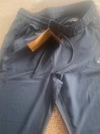 Nieuwe broek van het merk Oasics, Kleding | Dames, Broeken en Pantalons, Ophalen of Verzenden, Nieuw, Maat 34 (XS) of kleiner