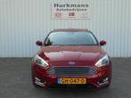 Ford Focus 1.5 150PK AUTOMAAT ZEER LUXE NL AUTO, 65 €/maand, 4 cilinders, 150 pk, Leder en Stof
