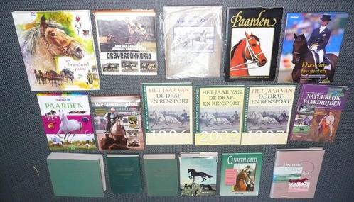 42 x PAARD - PAARDEN verzorgen .  Los de prijs die er achter, Boeken, Dieren en Huisdieren, Zo goed als nieuw, Paarden of Pony's