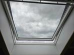 VELUX Dakraam GGL UK08 134x140 – Inclusief Insectenhor!, Doe-het-zelf en Verbouw, Glas en Ramen, Ophalen, Gebruikt, 120 tot 160 cm