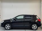 Nissan Qashqai 1.6 Acenta Nieuwe APK PanoramaDak Navi Airco, Auto's, Nissan, Voorwielaandrijving, 15 km/l, Gebruikt, 4 cilinders