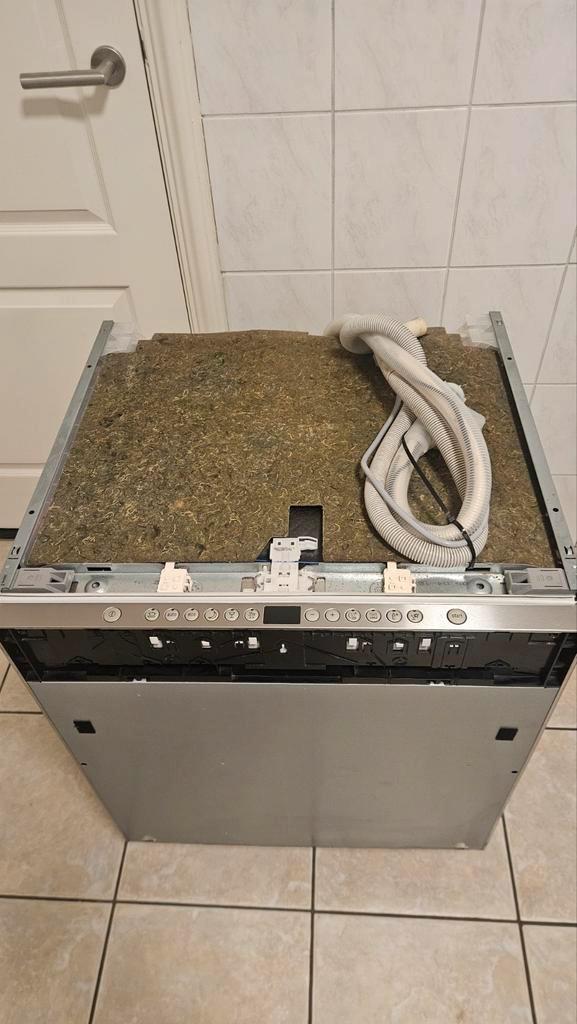 Vaatwasser Siemens inbouw ( luxe uitvoering), Witgoed en Apparatuur, Vaatwasmachines, Zo goed als nieuw, Inbouw, Minder dan 85 cm