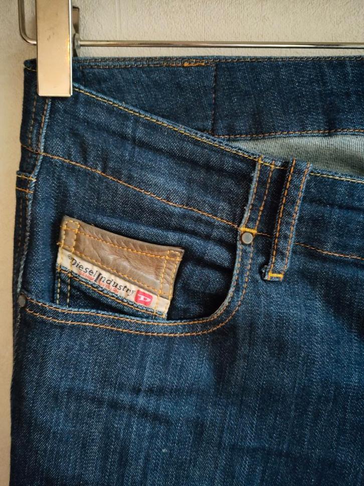 Diesel Jeans - Maat 29-32 - Zo Goed Als Nieuw!, Kleding | Dames, Spijkerbroeken en Jeans, Zo goed als nieuw, W30 - W32 (confectie 38/40)
