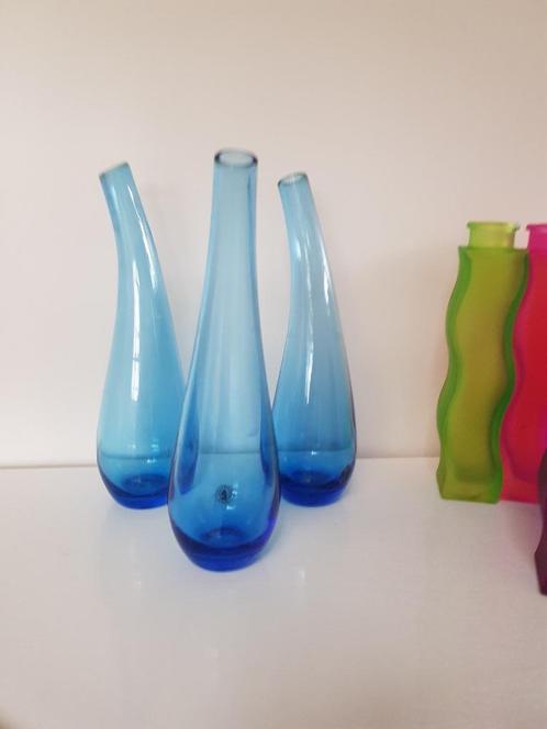 Ikea vintage vaasjes set van 3, Huis en Inrichting, Woonaccessoires | Vazen, Gebruikt, Blauw, Minder dan 50 cm, Glas, Ophalen of Verzenden