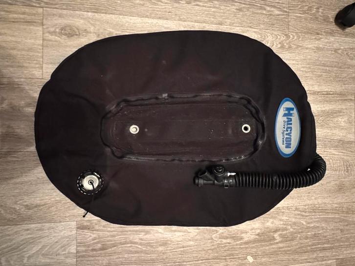 halcyon eclipse 40 wing, Watersport en Boten, Duiken, Gebruikt, Trimvest of Wing, Ophalen of Verzenden