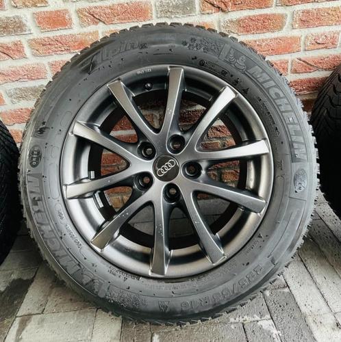 Winterbanden op Zwarte Aluminium velgen, Auto-onderdelen, Banden en Velgen, Banden en Velgen, Winterbanden, 16 inch, 225 mm, Personenwagen