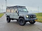 Land Rover Defender 110 Td5 Stw - Youngtimer - STOERE AUTO, Auto's, Euro 2, Zwart, 122 pk, 1955 kg