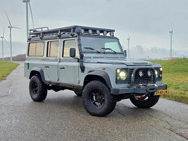 Land Rover Defender 110 Td5 Stw - Youngtimer - STOERE AUTO, Auto's, Land Rover, Bedrijf, Defender, Diesel, Euro 2, SUV of Terreinwagen