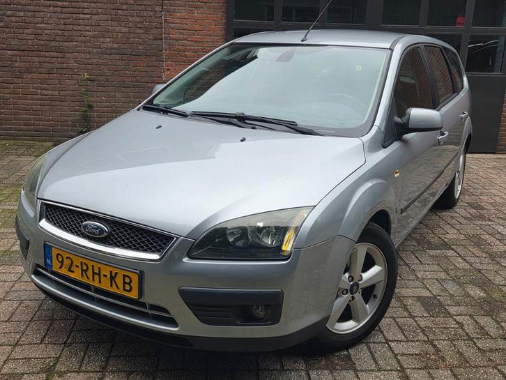 Ford Focus Wagon 1.6-16V First Edition/airco/bomvol!, Auto's, Ford, Bedrijf, Te koop, Focus, ABS, Airbags, Airconditioning, Boordcomputer