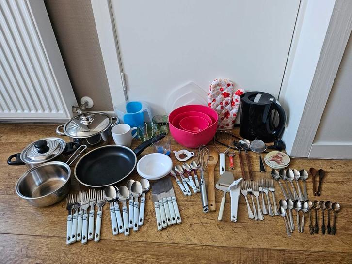 Kampeerspullen / accessoires set, Caravans en Kamperen, Kampeeraccessoires, Gebruikt, Ophalen of Verzenden