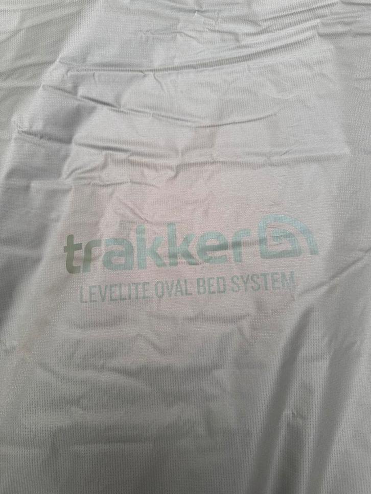 Trakker Levelite Oval V2, Watersport en Boten, Hengelsport | Karpervissen, Zo goed als nieuw, Overige typen, Ophalen
