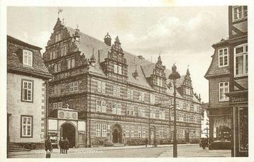 (376-120-041) Hameln a.d. W. Hochzeitshaus beschikbaar voor biedingen