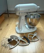 Kitchenaid Artisan met veel accessoires, Witgoed en Apparatuur, Keukenmixers, 4 liter of meer, Ophalen, Zo goed als nieuw, 3 snelheden of meer