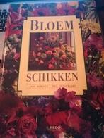 BLOEMSCHIKKEN Jane Newdick en Neil Sutherland, Ophalen of Verzenden, Zo goed als nieuw, Bloemschikken, Groendecoratie