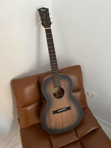 Cort Core PE Parlor solid mahogany beschikbaar voor biedingen