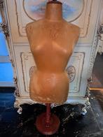 Vintage paspop op houten voet, Ophalen of Verzenden, Gebruikt