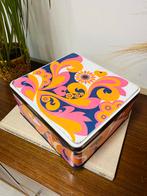 Vintage groot Flower Power Blik trommel Jaren 60 Engeland, Ophalen of Verzenden, Gebruikt, Overige